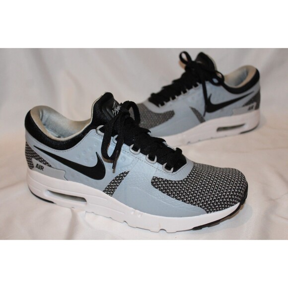 Nike Men’s Air Max Zero Essential Sneaker Black Wolf Grey SZ 10 NIB - Picture 2 of 6